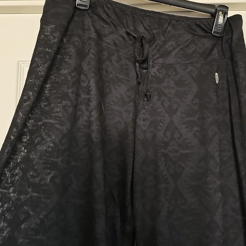 Balance Collection Wide Leg Pants - Picture 5 of 16
